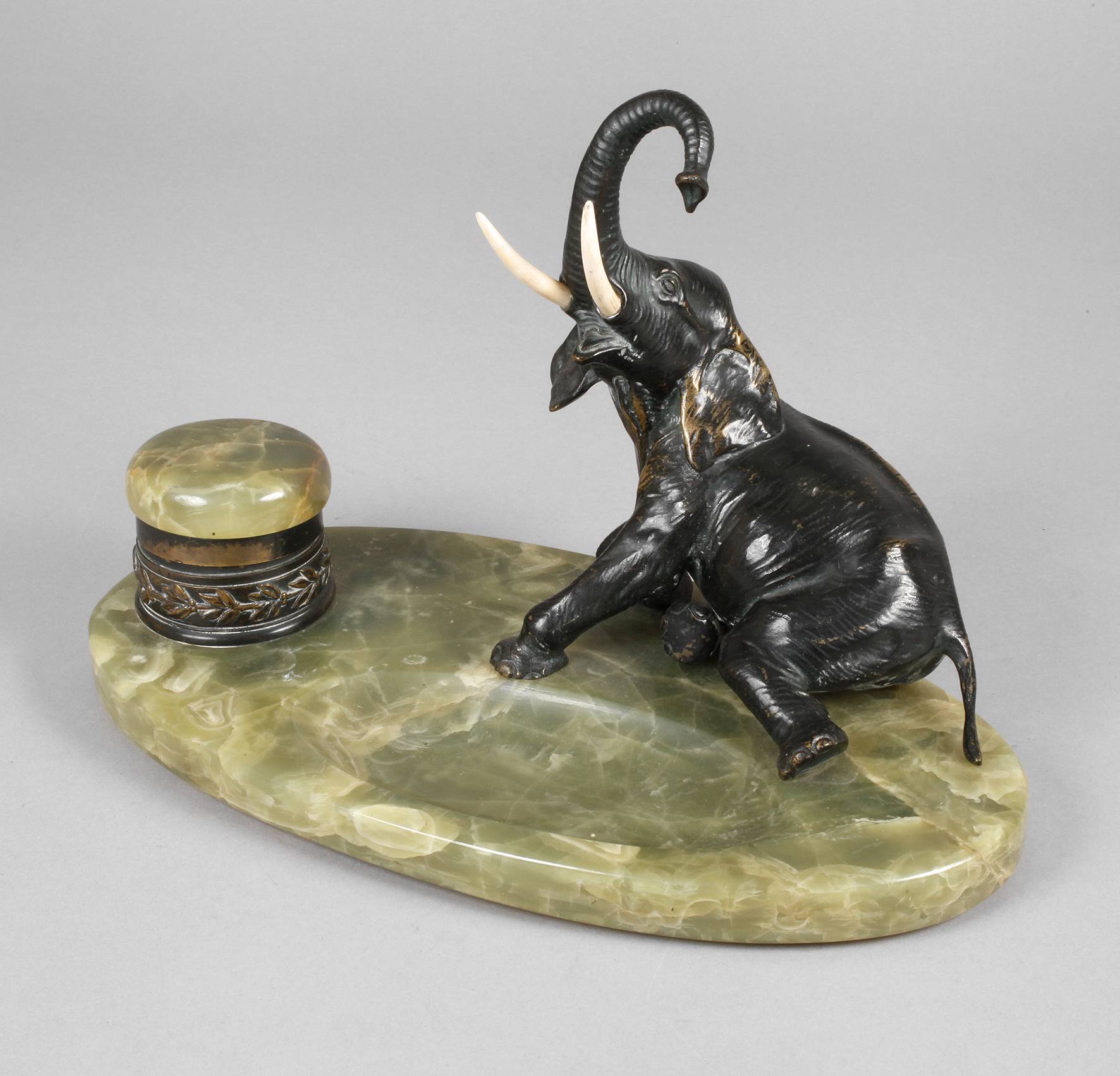 Schreibtischgarnitur