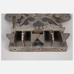 Hochdekoratives Türschloss