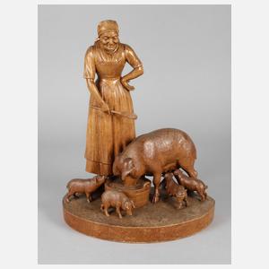 Große figürliche Schnitzerei