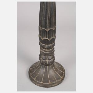Geschnitzter Kerzenleuchter