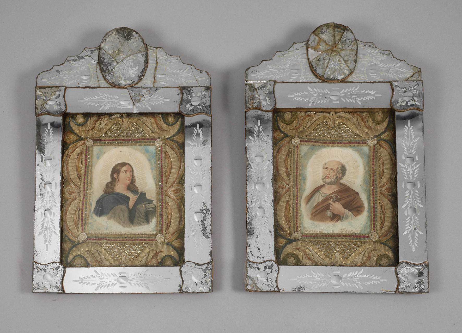 Paar christliche Wandbilder