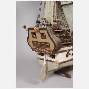 Großes Schiffsmodell