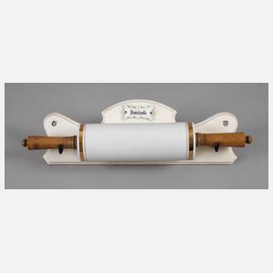 Nudelholz mit Wandhalterung