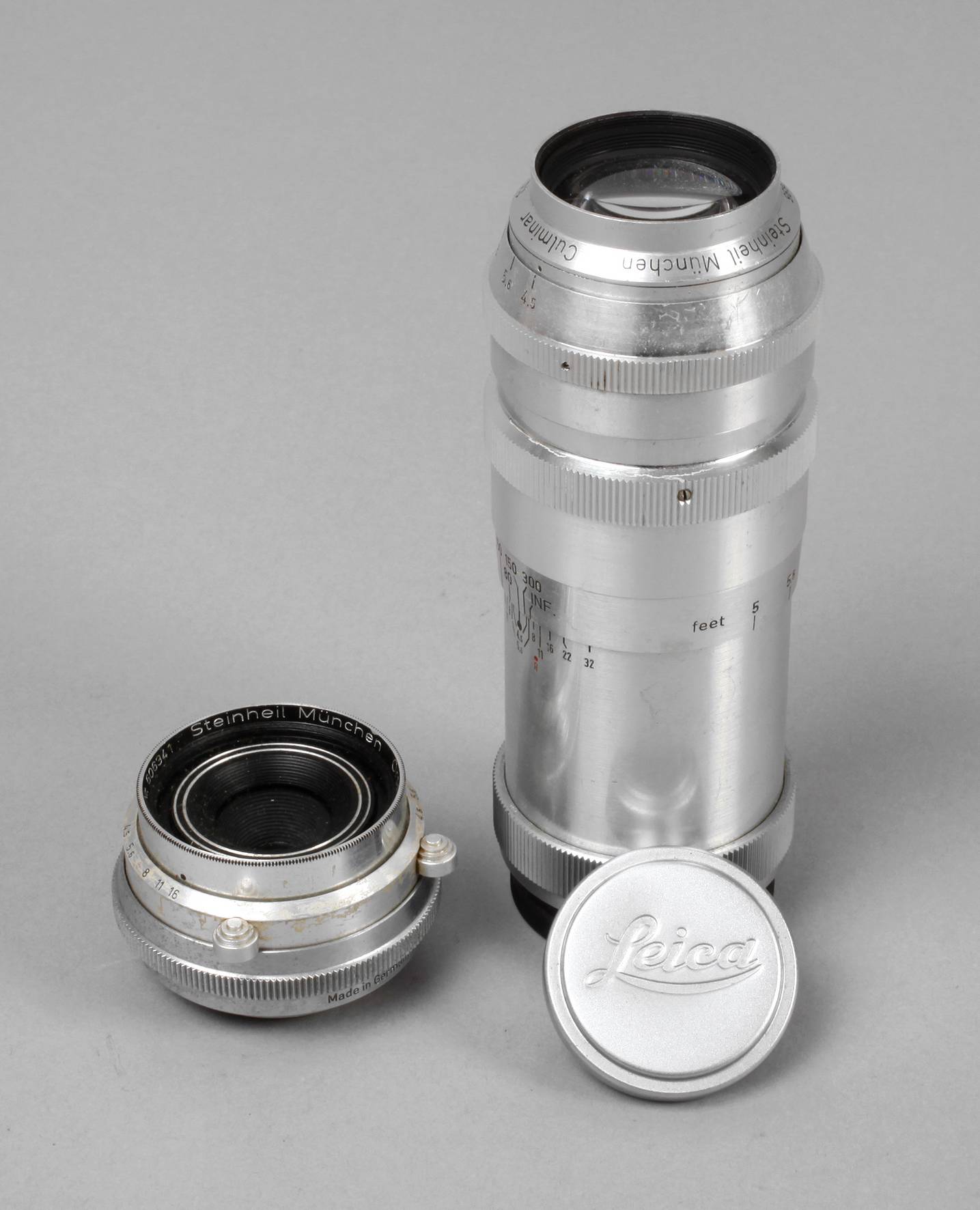 Zwei Objektive Leica