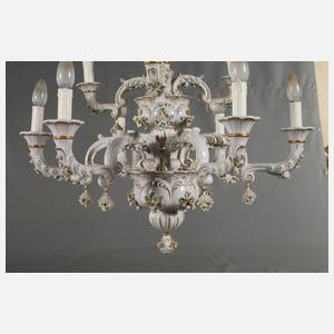 Prunkleuchter Porzellan