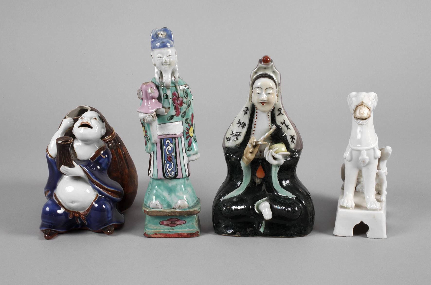 Vier Porzellanfiguren