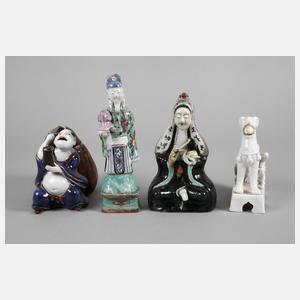 Vier Porzellanfiguren