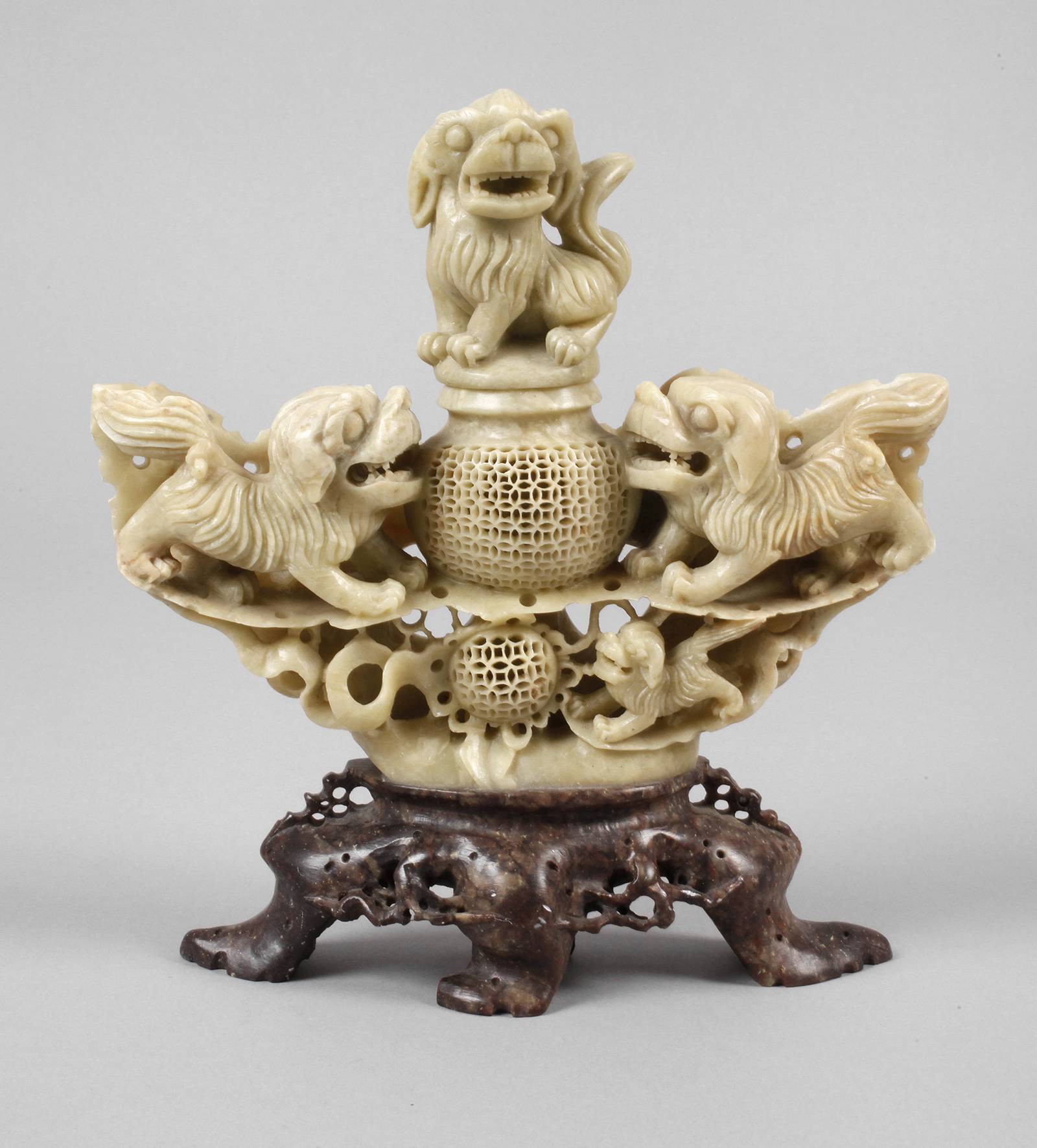 Specksteinschnitzerei