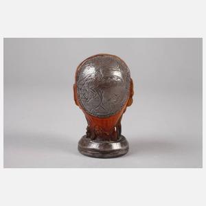 Erotische Schnitzerei