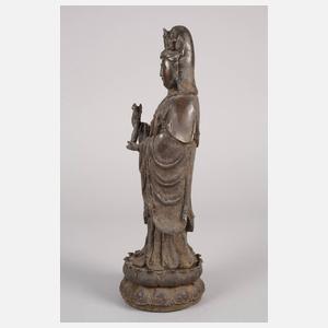 Stehende Guanyin