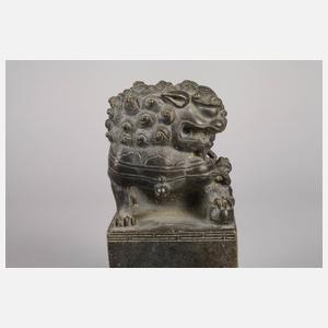 Figürlicher Bronzestempel