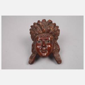 Paar figürliche Schnitzereien