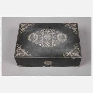 Schatulle und Vase Persien