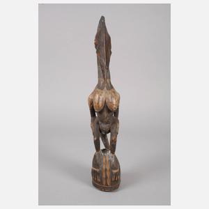 Figürliche Schnitzerei