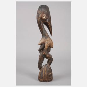 Figürliche Schnitzerei