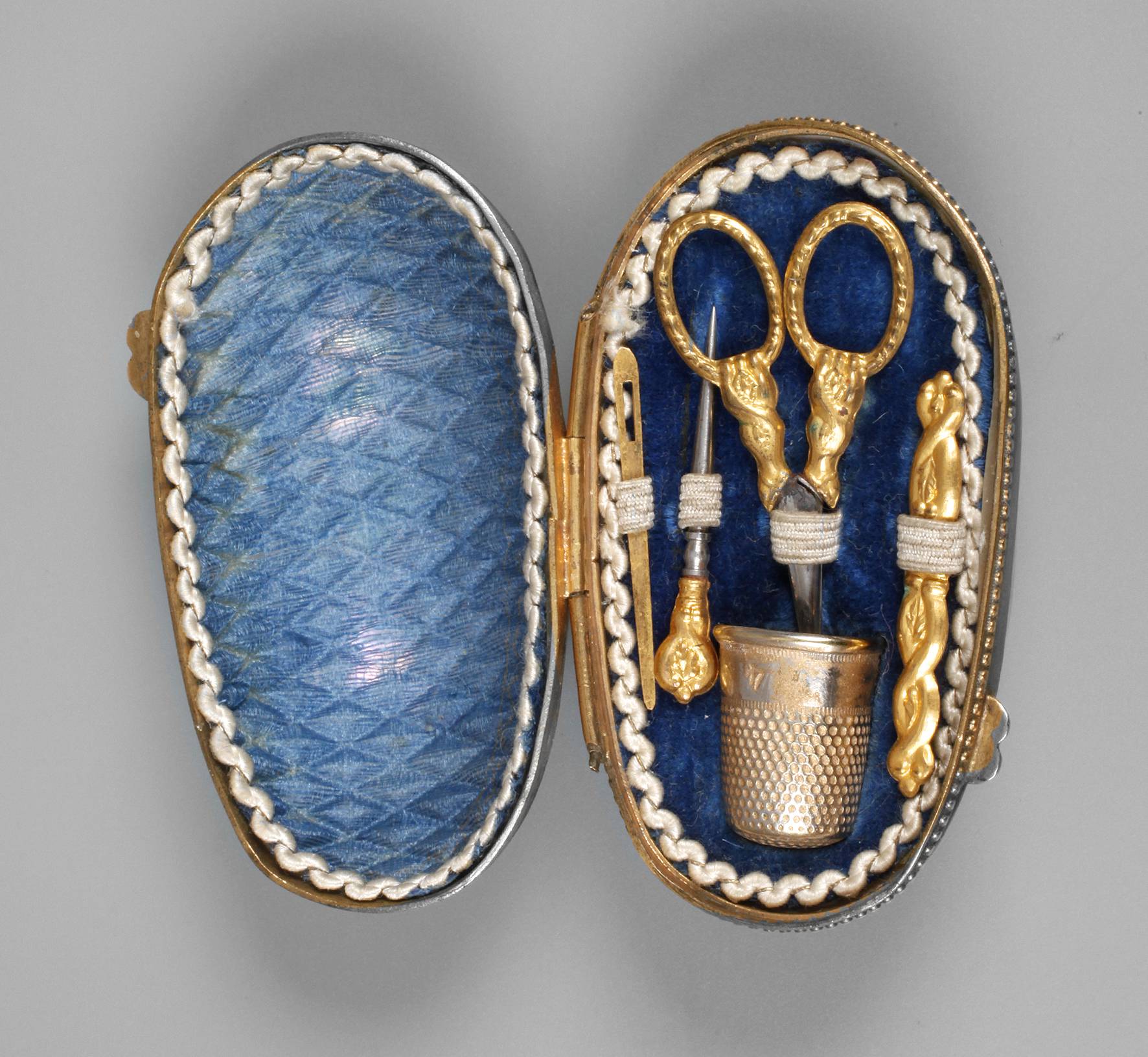 Kleines Reisenähset