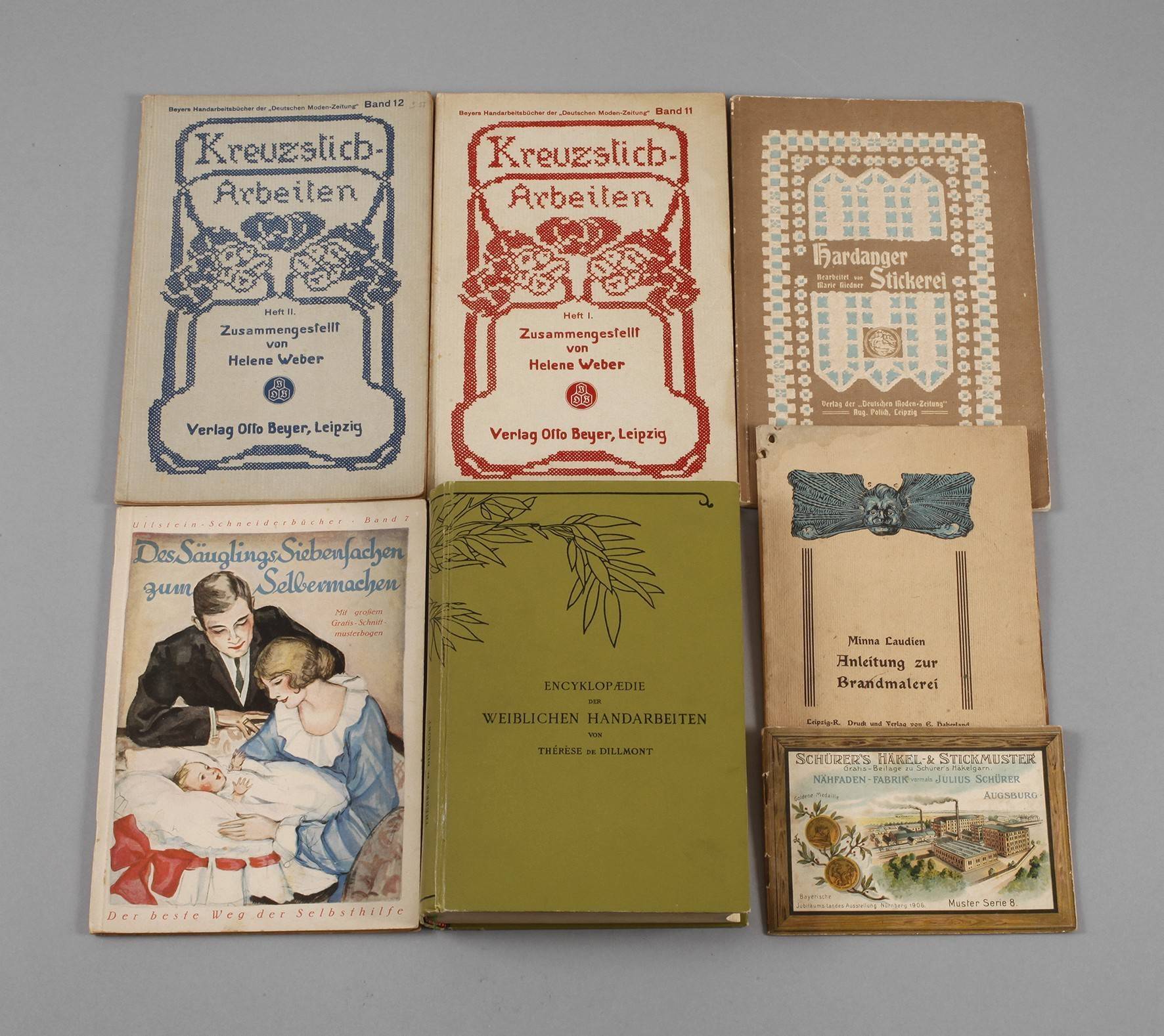 Bücherkonvolut häusliche Hand- und Kunstarbeiten