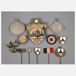 Konvolut patriotische Abzeichen