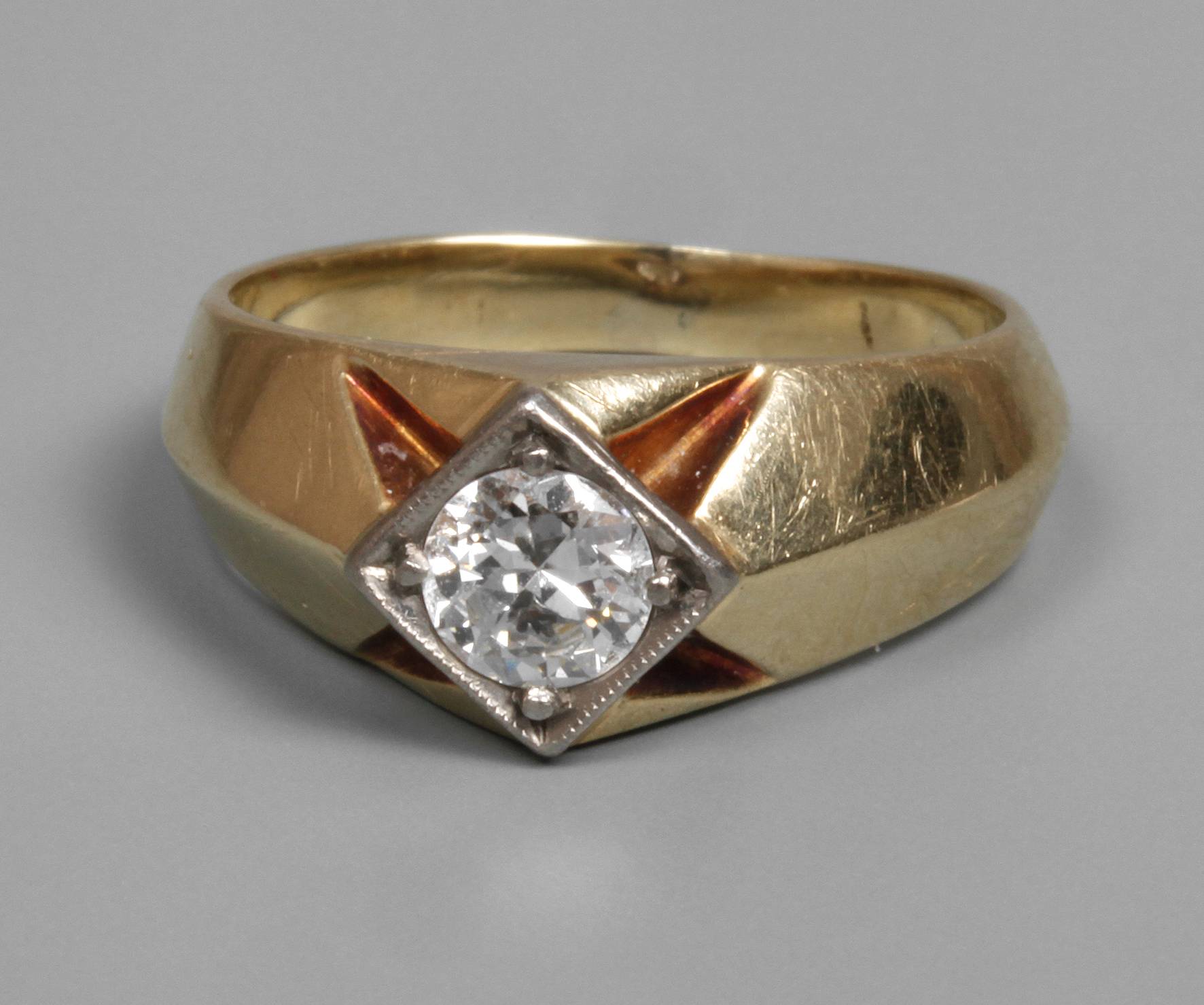 Damenring mit Brillant