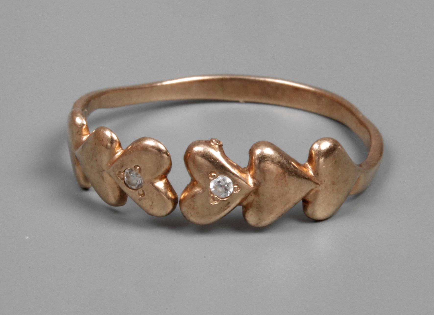 Damenring mit Diamanten