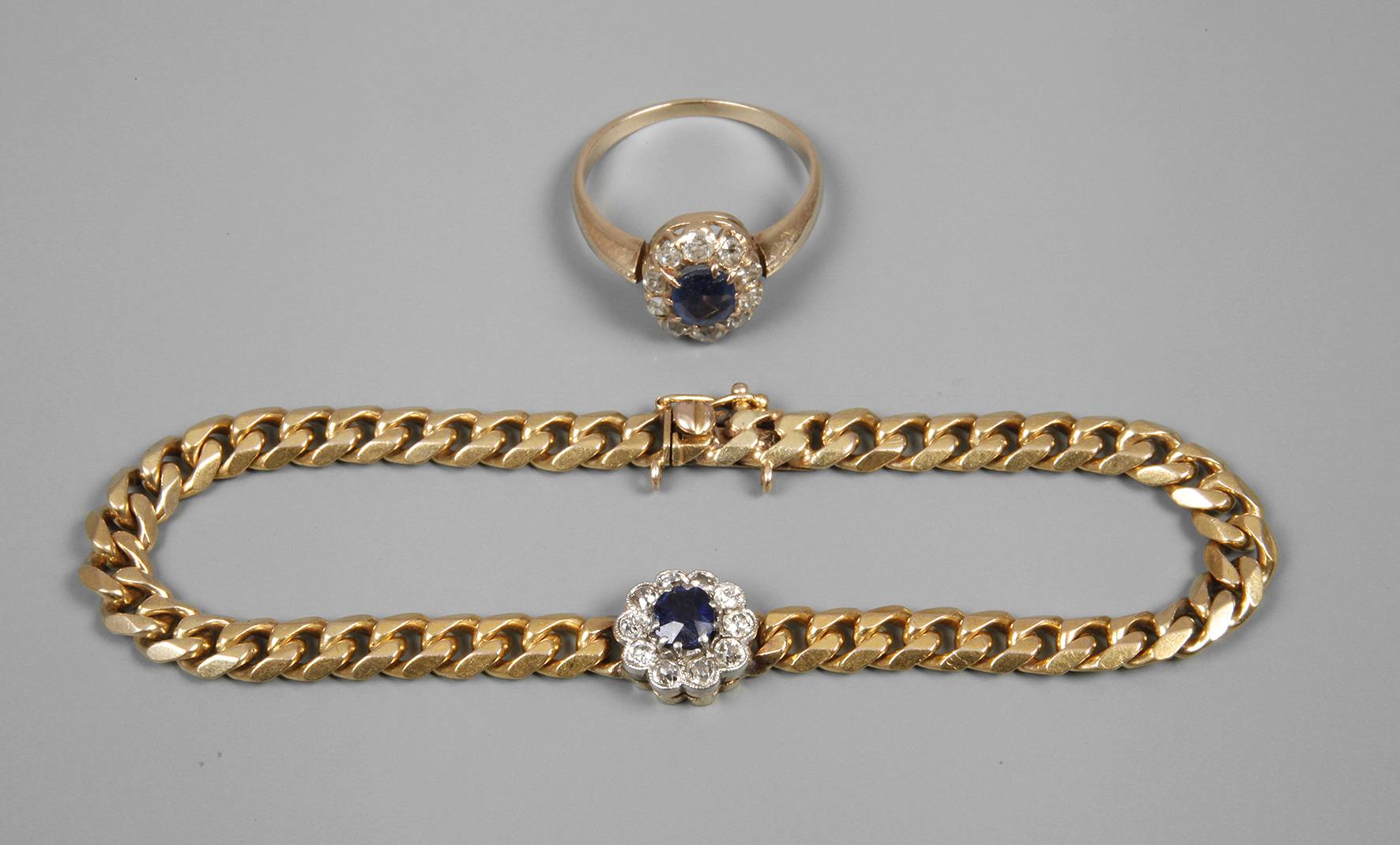 Parure mit Saphiren und Diamanten