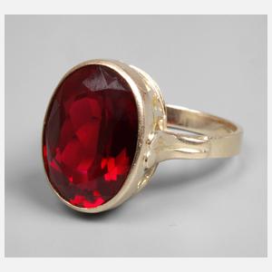 Damenring mit Steinbesatz