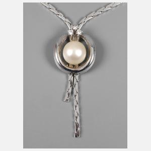 Collier mit Brillanten und Perle