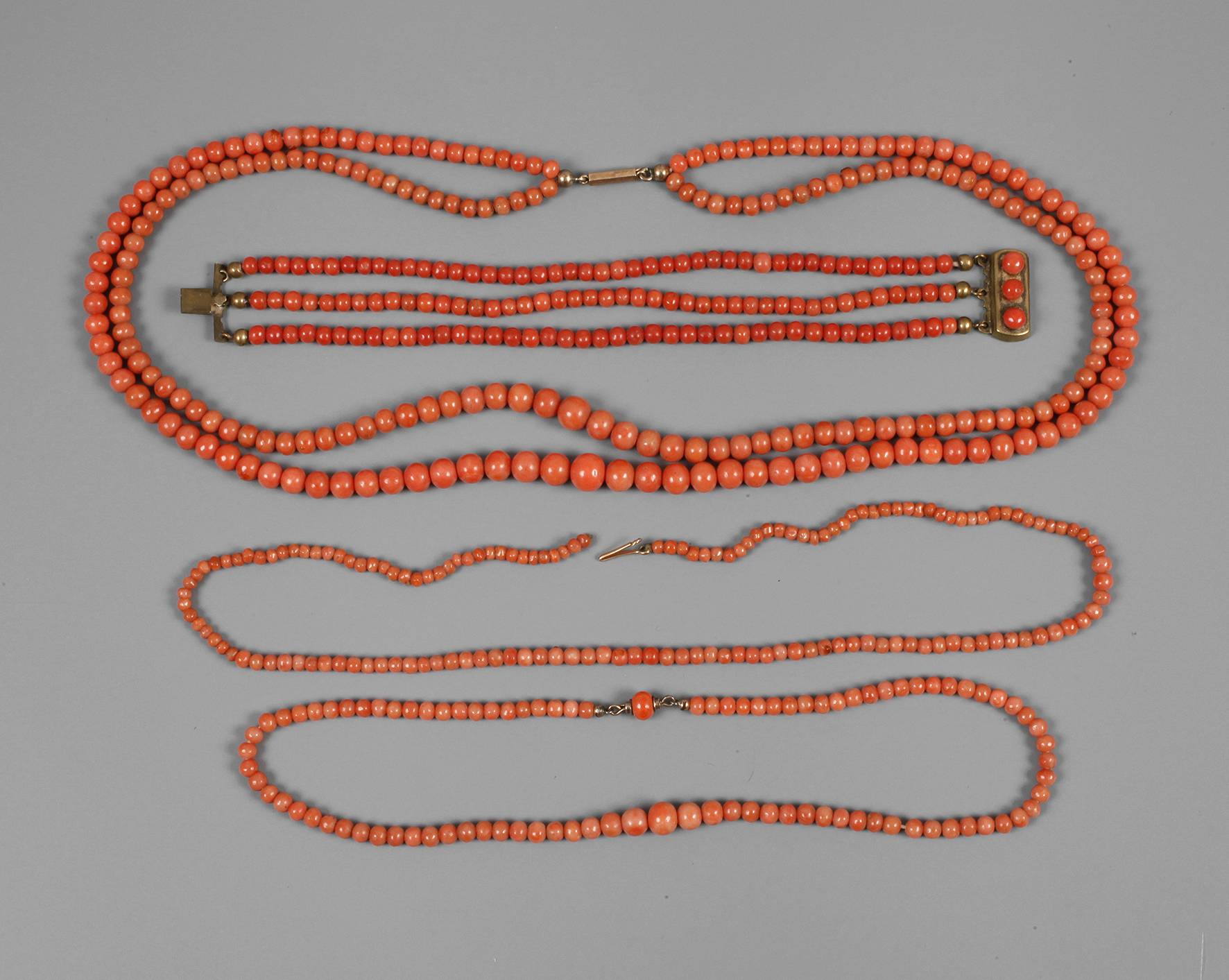 Konvolut Korallenschmuck