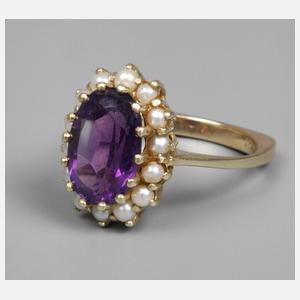 Damenring mit Amethyst und Perlen