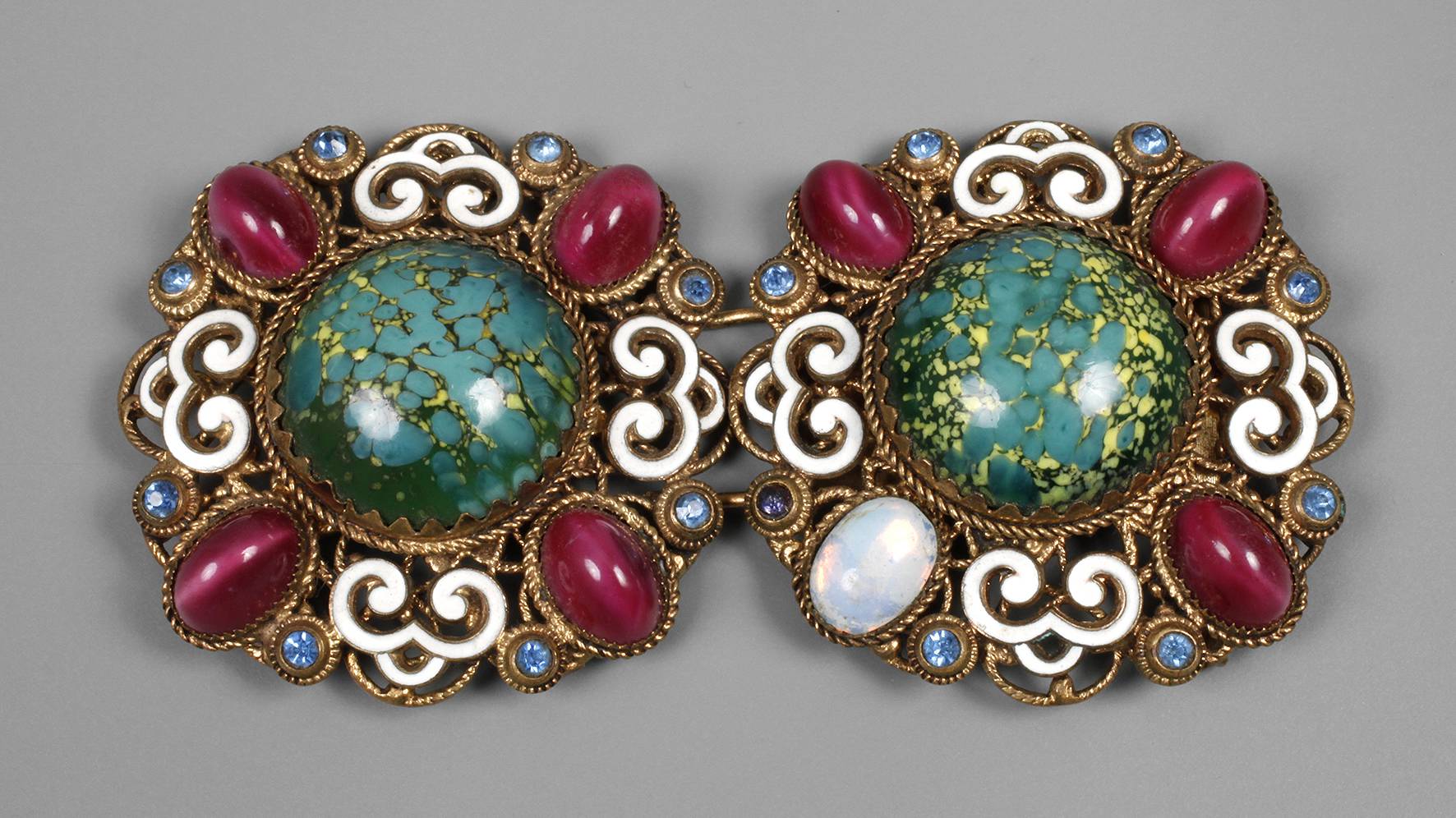 Feine Gürtelschließe