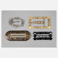 Konvolut Broschen und Schnallen111