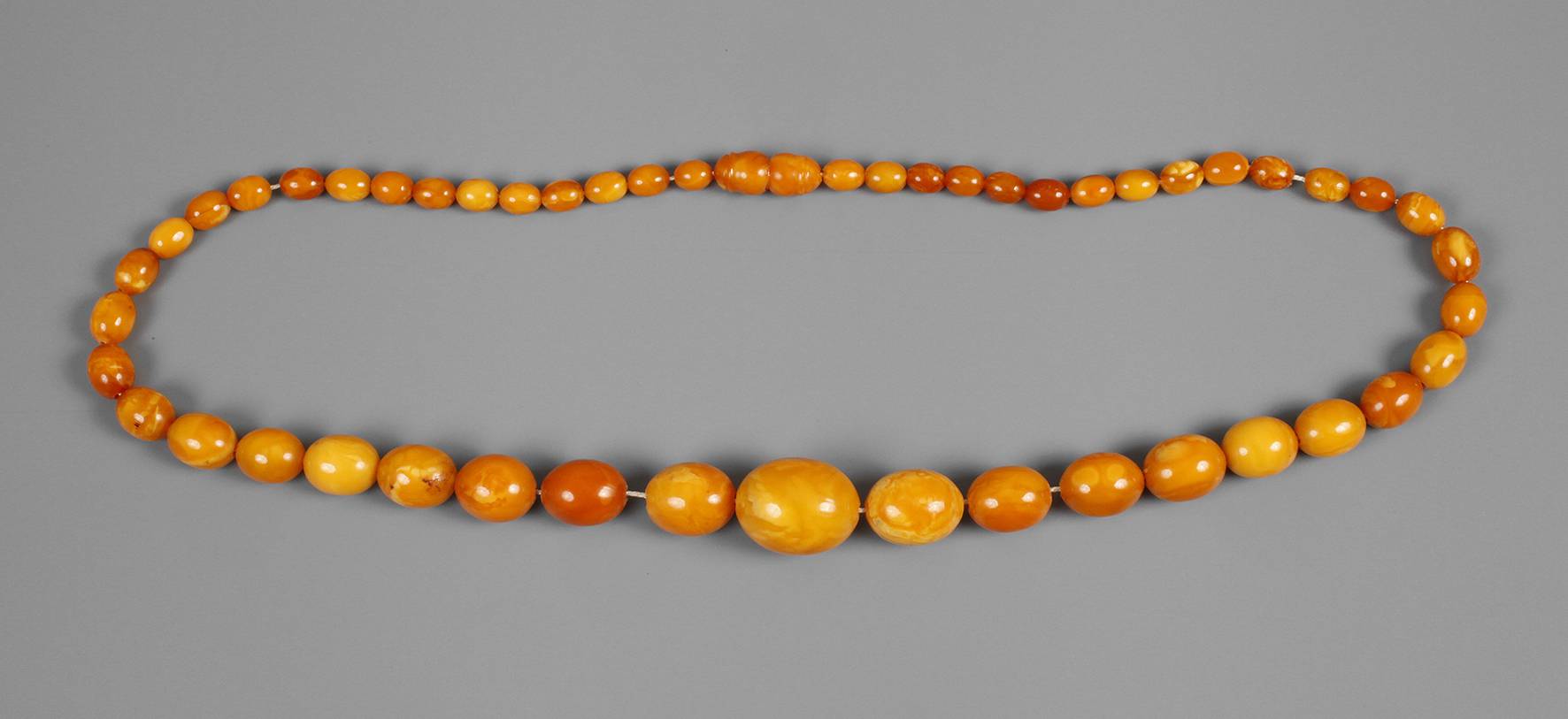 Großes Bernsteincollier