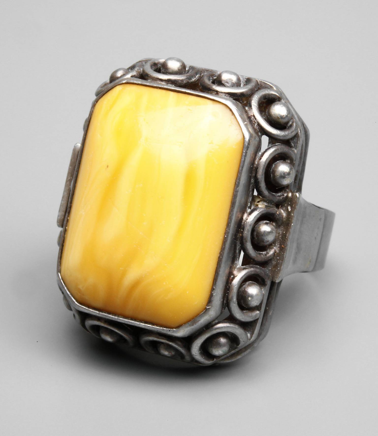 Bernsteinring Fischlandschmuck