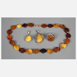 Konvolut Bernsteinschmuck