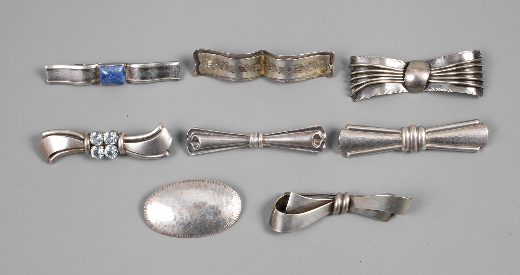 Sammlung Silberbroschen