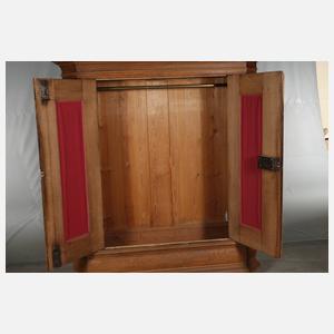 Dielenschrank Barock