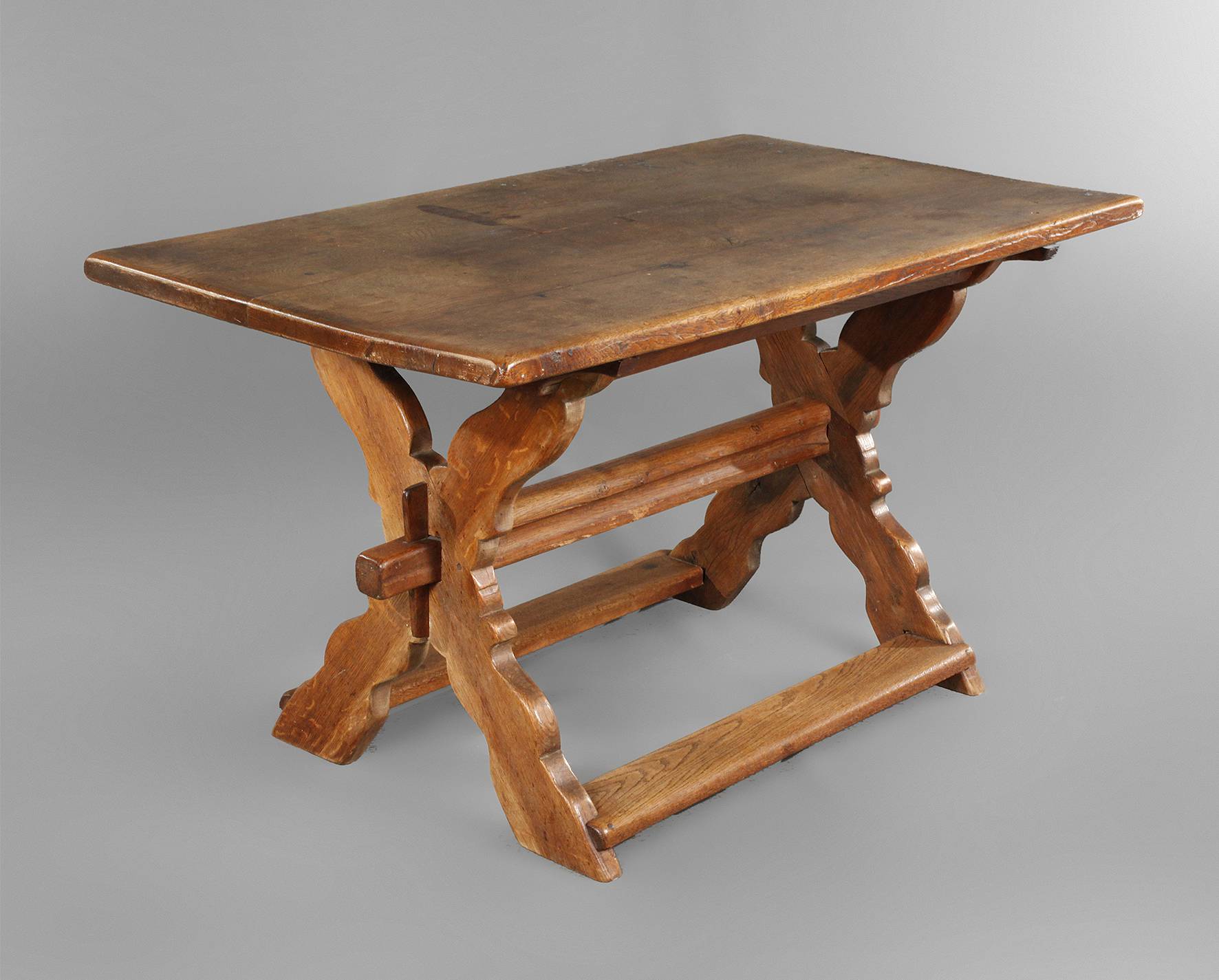 Bäuerlicher Esstisch