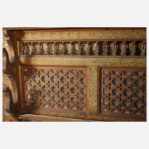 Alpenländisches Wandregal