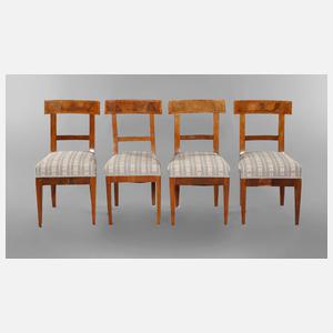 Vier frühe Biedermeierstühle