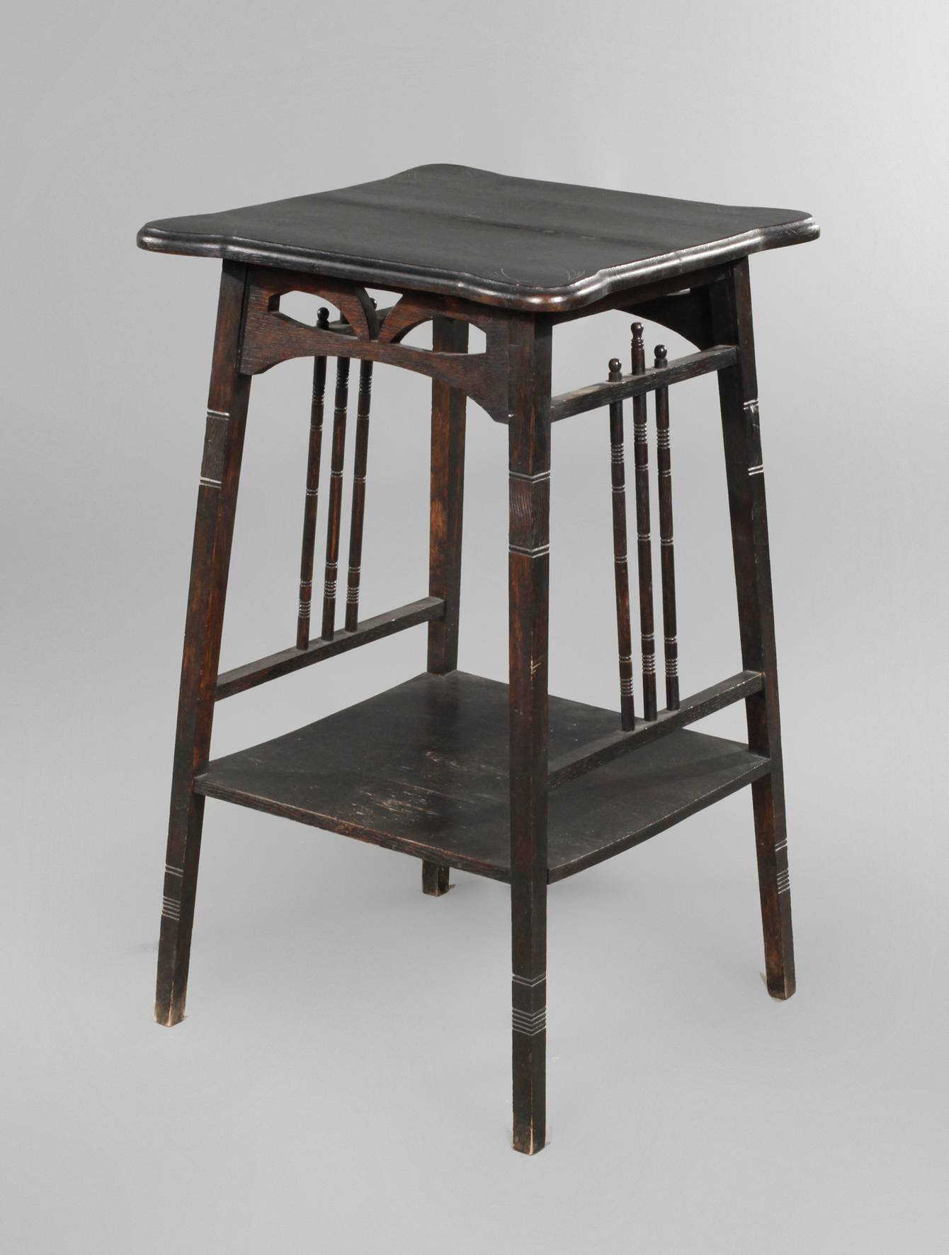 Kleiner Beistelltisch