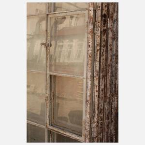 Zehn Industriefenster