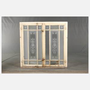 Fenster mit Ätzglasscheiben