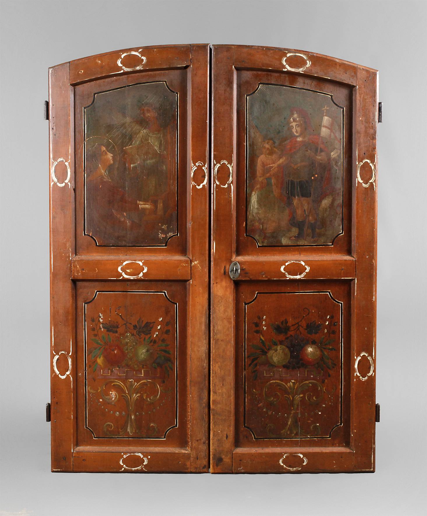 Paar bemalte Türblätter