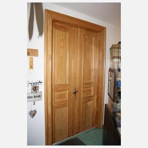 Prächtige Salontür