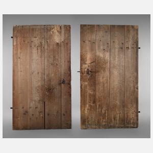 Zwei Türblätter
