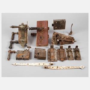 Posten Schlösser und Beschläge