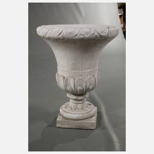 Antikisierende Pflanzvase