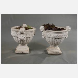 Paar Pflanzvasen