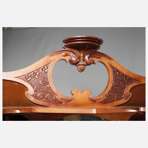 Feines Jugendstilvertiko