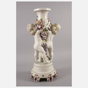 Übergroße Blumensäule mit Putten Bernhard Bloch